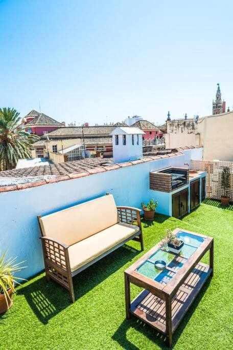 Atico Con Piscina Junto Catedral De Sevilla المظهر الخارجي الصورة