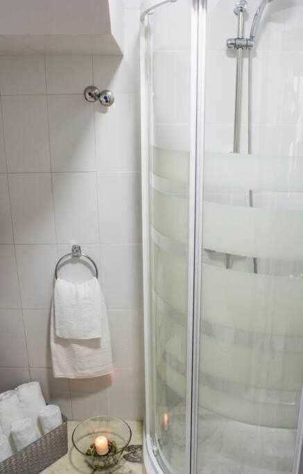 Atico Con Piscina Junto Catedral De Sevilla المظهر الخارجي الصورة