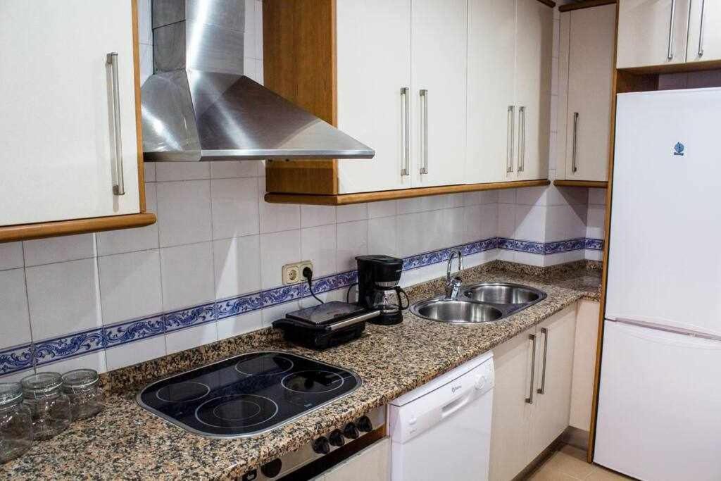 Atico Con Piscina Junto Catedral De Sevilla المظهر الخارجي الصورة