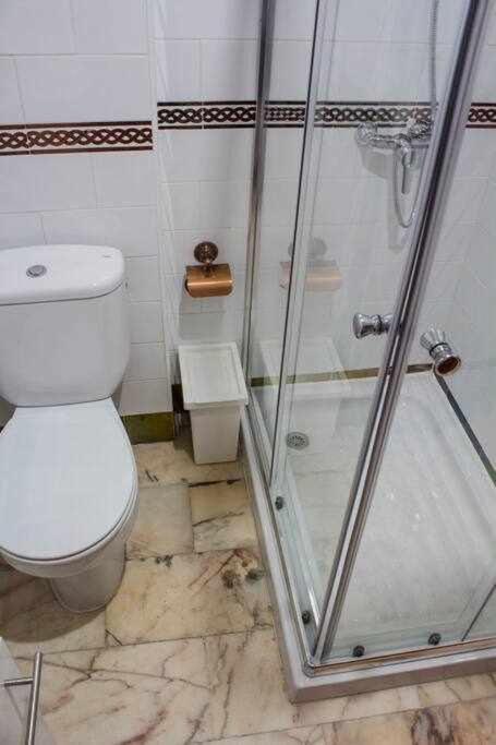 Atico Con Piscina Junto Catedral De Sevilla المظهر الخارجي الصورة